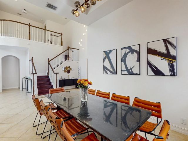 Home for sale at 544 Edgebrook Lane - photo 6627338