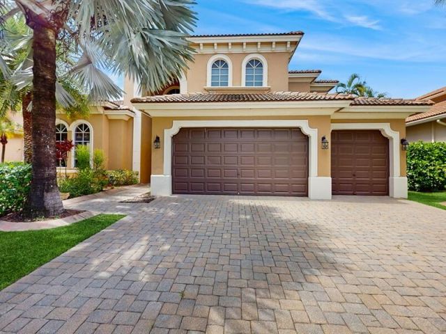 Home for sale at 544 Edgebrook Lane - photo 6627345