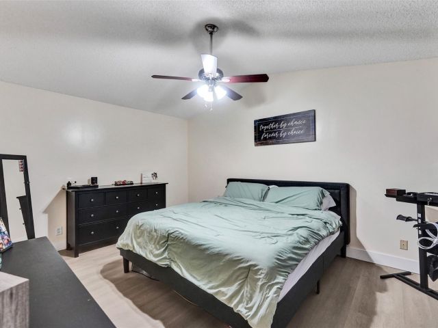 Home for sale at 895 SW 180th Ter - photo 6287604