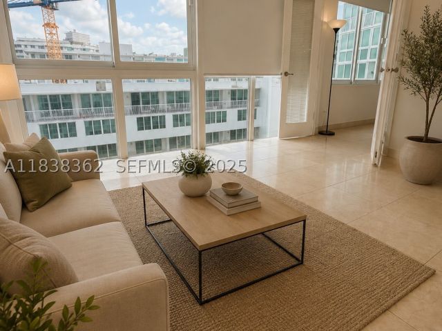 2-bedroom condo for sale in Miami Beach - 5401 Collins Ave 514 - MondialRealty