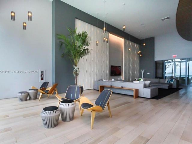 Apartment for rent  Unit #2903 - photo 6289685