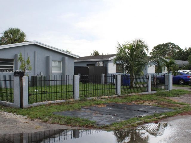 Home for sale at  - photo 6287557