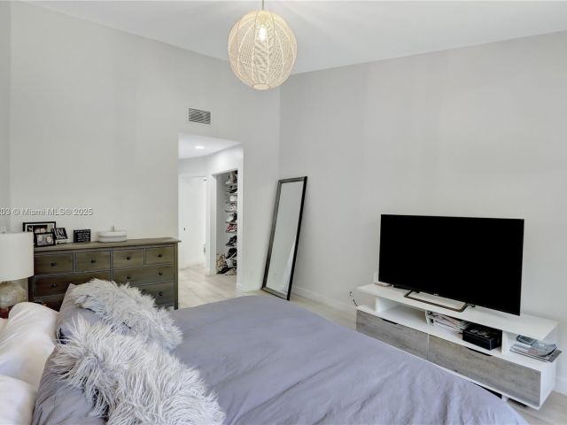 Home for sale at 23273 Water Cir - photo 6288004