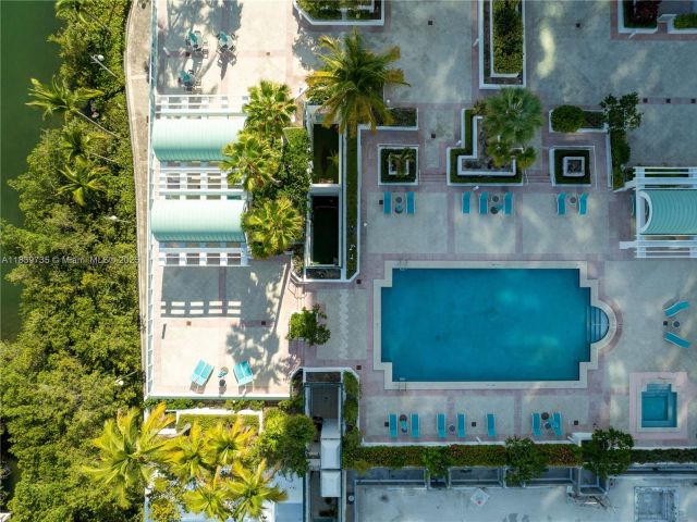 Apartment for rent  Unit #653 - photo 6289735