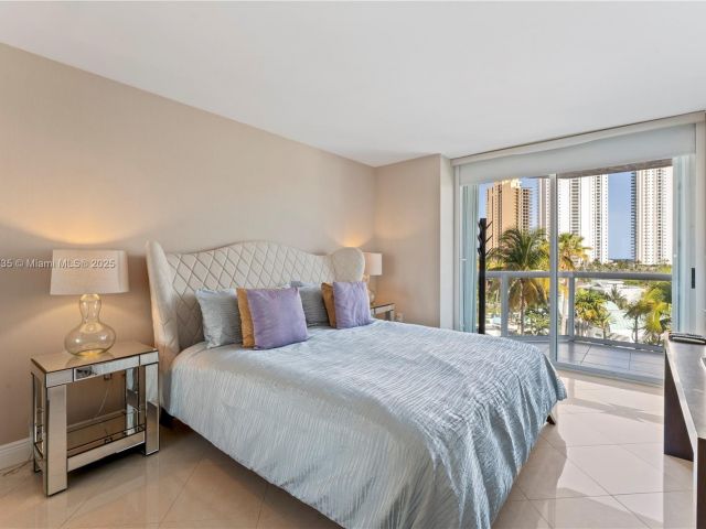 Apartment for rent  Unit #653 - photo 6289739