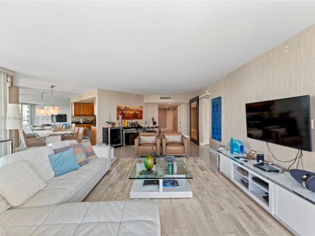 Apartment for rent  Unit #653 - photo 6289750