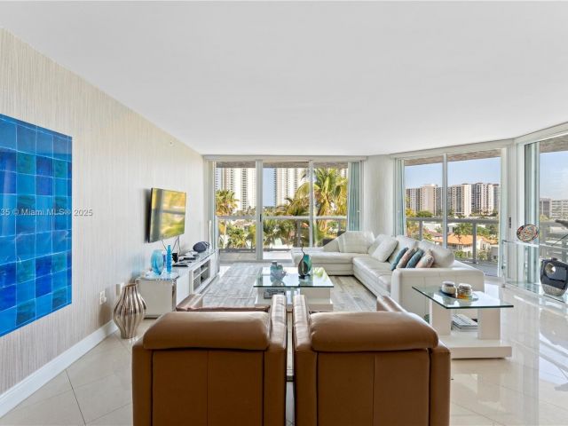 Apartment for rent  Unit #653 - photo 6289753