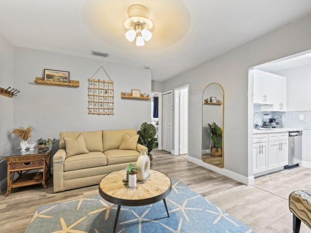 Home for sale at 5219 NE 20 Ter Terrace - photo 6288614