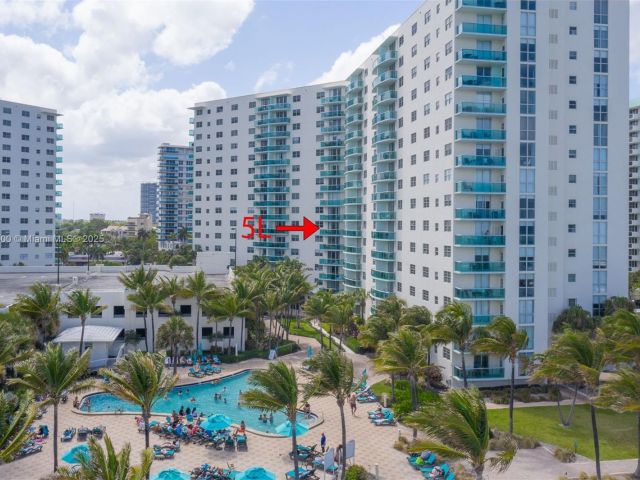 Apartment for sale  Unit #5L - photo 6298617