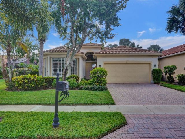 Home for sale at 13648 Venice Beach Pt - photo 6286893