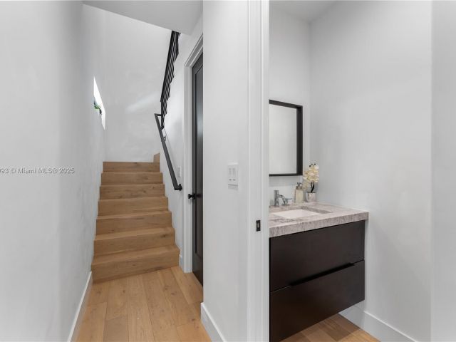 Home for rent at 58 NW 52nd St 58 - photo 6289297