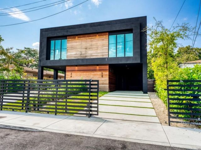 Home for rent at 58 NW 52nd St 58 - photo 6289304