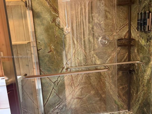 Home for rent at 612 SW 11th Ct 612 - photo 6288249