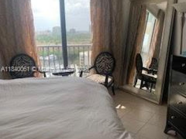 Apartment for rent  Unit #15B - photo 6290802