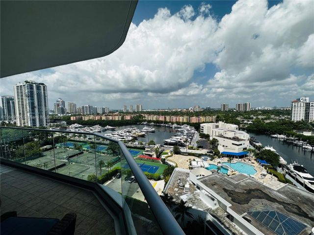 Apartment for rent  Unit #15B - photo 6290812