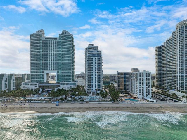 Apartment for rent  Unit #402 - photo 6288982