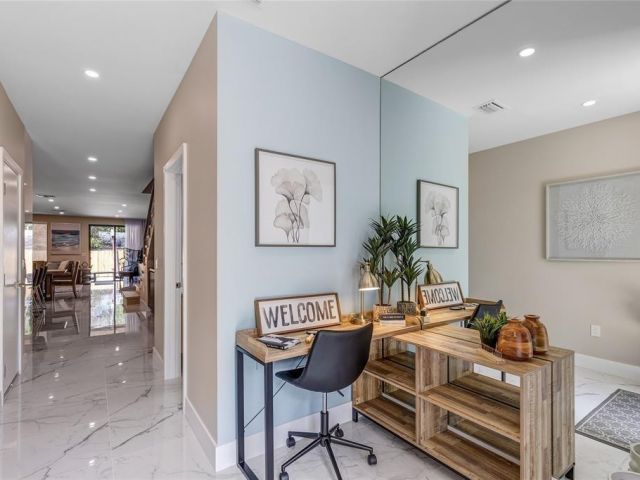 Home for rent at 811 SW 10th Terrace - photo 6289621