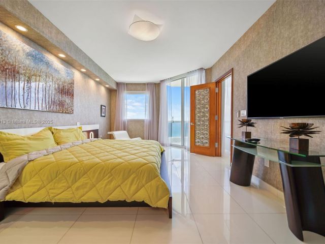 Apartment for rent  Unit #4205 (AVAILABLE NOW) - photo 6293310