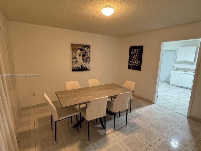 Home for rent at 301 186th St - photo 6291925