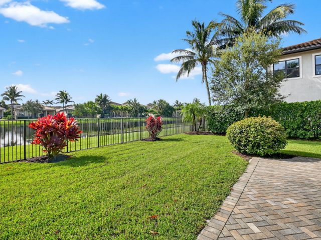 Home for sale at 8365 Hawks Gully Avenue - photo 6316236