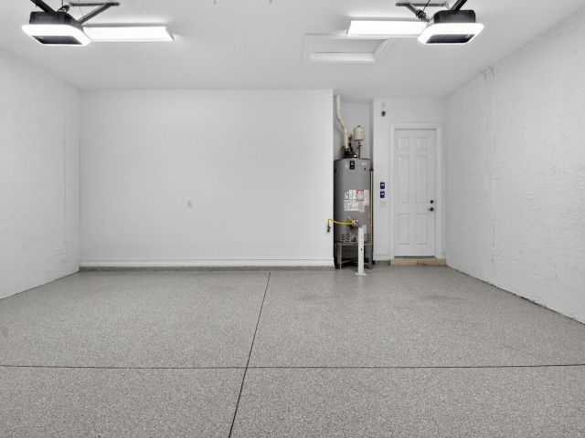 Home for sale at 8365 Hawks Gully Avenue - photo 6316238