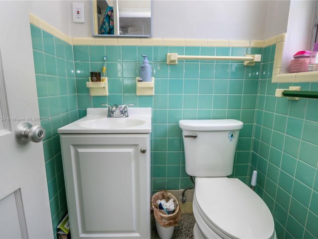 Home for rent at 326 Van Buren St 326 - photo 6292444