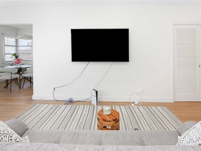 Home for rent at 326 Van Buren St 326 - photo 6292452