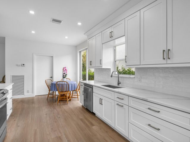 Home for sale at 17081 Newport Club Drive - photo 6318580