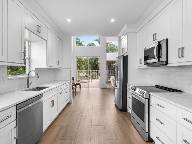 Home for sale at 17081 Newport Club Drive - photo 6318581