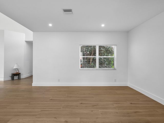 Home for sale at 17081 Newport Club Drive - photo 6318583