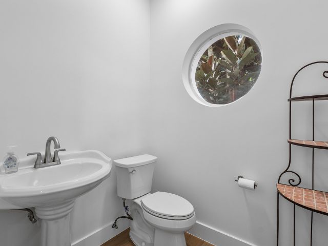 Home for sale at 17081 Newport Club Drive - photo 6318586