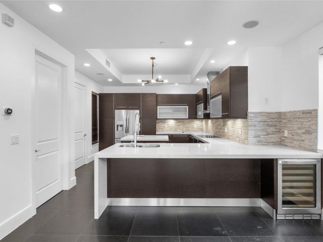 Home for sale at 801 SE 12th Court - photo 6293295