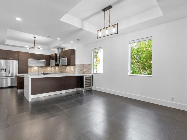 Home for sale at 801 SE 12th Court - photo 6293296