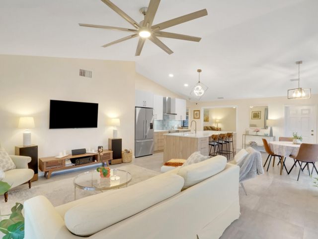 Home for rent at 1740 NW 21st Court - photo 6316136