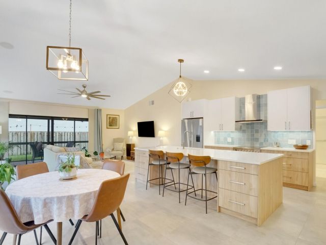 Home for rent at 1740 NW 21st Court - photo 6316144