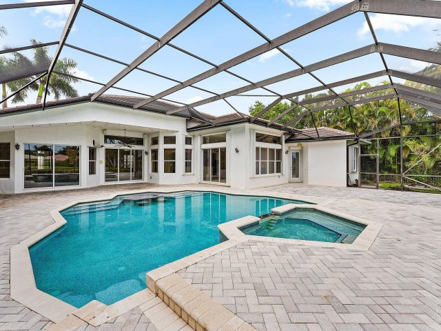 Home for sale at 19557 Saturnia Lakes Drive - photo 6593541