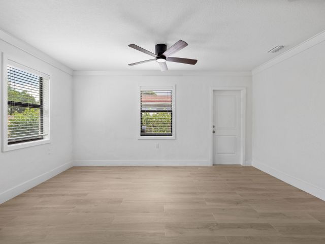 Home for rent at 3015 Robert Road - photo 6294693