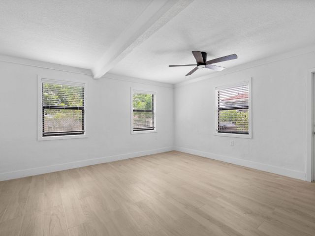 Home for rent at 3015 Robert Road - photo 6294694