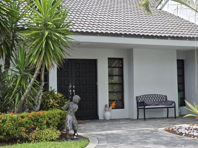 Home for sale at 10718 Boca Woods Lane - photo 6317436