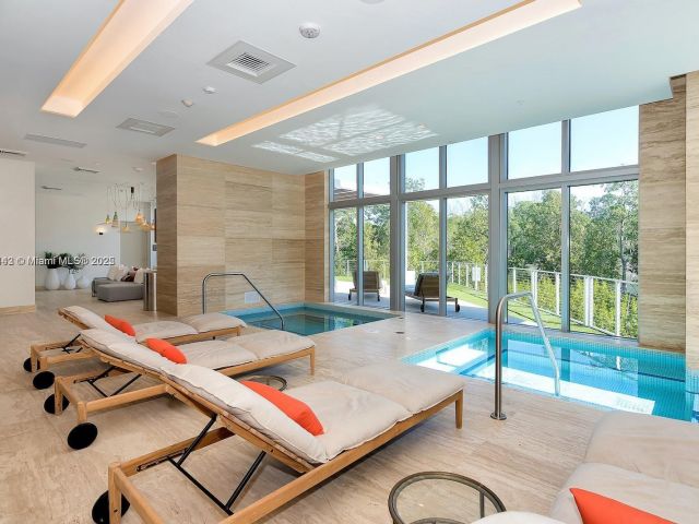 Apartment for sale  Unit #1205 - photo 6294019