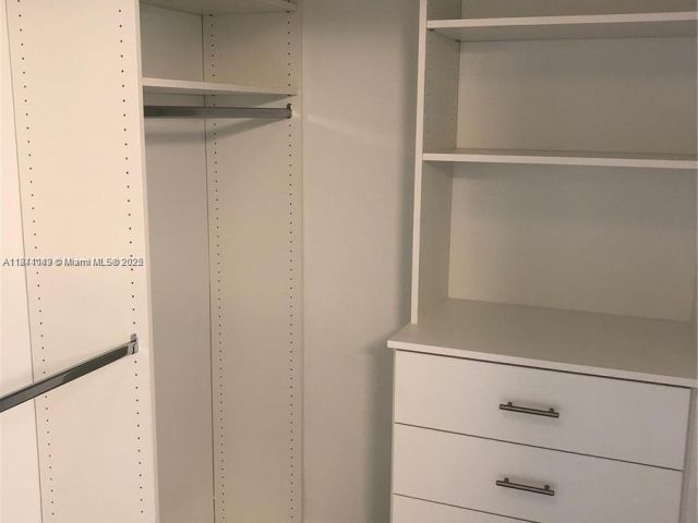 Apartment for sale  Unit #1205 - photo 6294025