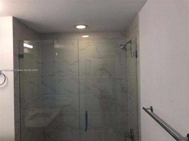 Apartment for sale  Unit #1205 - photo 6294031