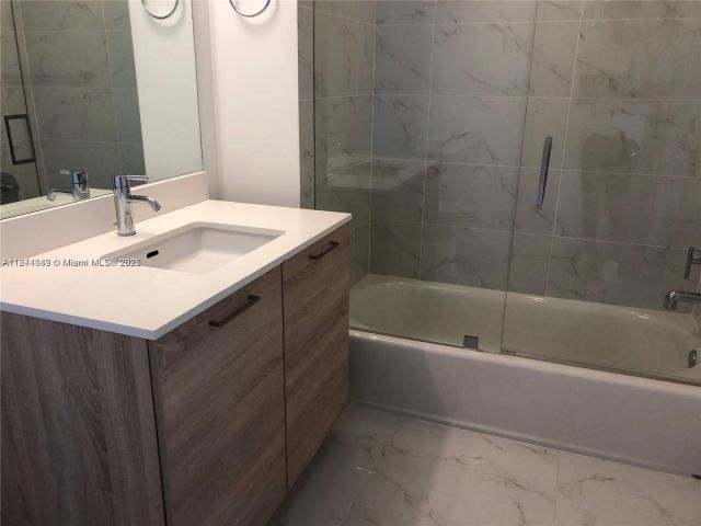 Apartment for sale  Unit #1205 - photo 6294032