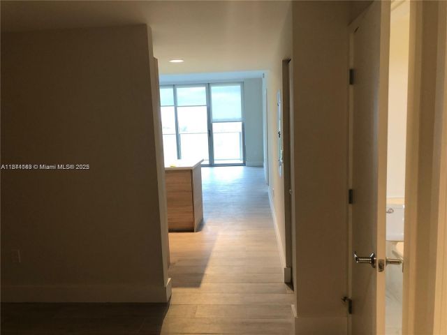 Apartment for sale  Unit #1205 - photo 6294034