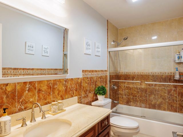 Home for sale at 2578 Kentucky Street - photo 6299405