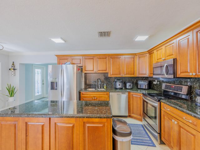 Home for sale at 2578 Kentucky Street - photo 6299418