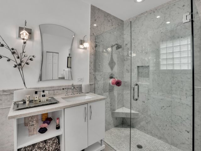 Home for sale at 16677 Los Gatos Drive - photo 6315550