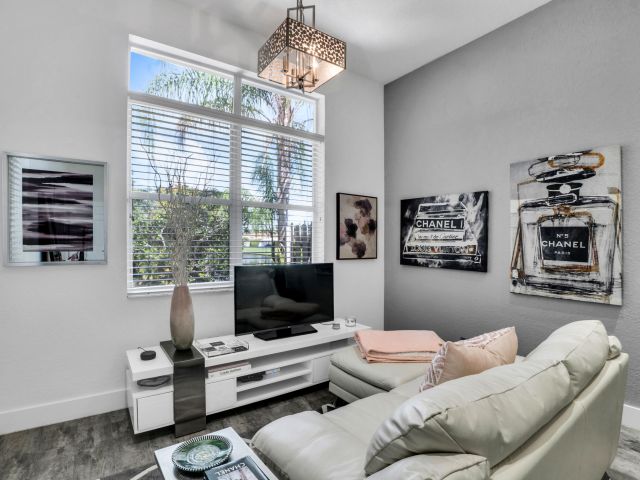 Home for sale at 16677 Los Gatos Drive - photo 6315552