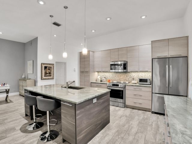 Home for sale at 16677 Los Gatos Drive - photo 6315557