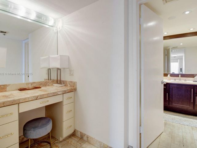 Apartment for sale  Unit #A-2635 - photo 6299266